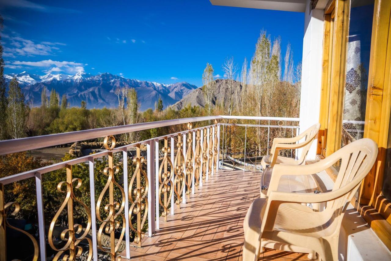 Yangphel Guest House Leh Exterior foto